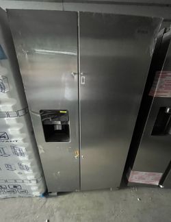 New whirlpool refrigerator side by side