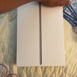 64 GB 9th Gen WiFi And Cellular Service 