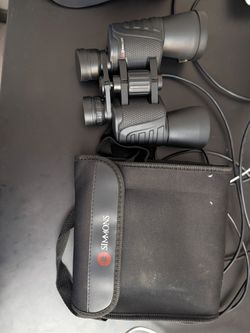 Simmons Binoculars with Carrying Case