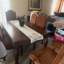 Dining room set 6 chairs