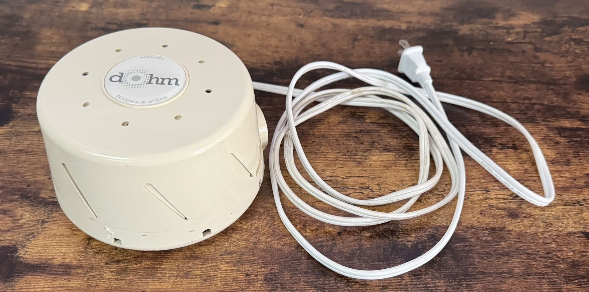 Dohm Classic The Original Natural Deep White Noise Sleep Sound Machine Works just $15 xox
