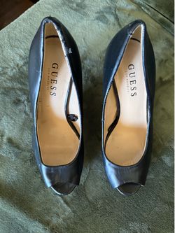 High heels Guess black size 7