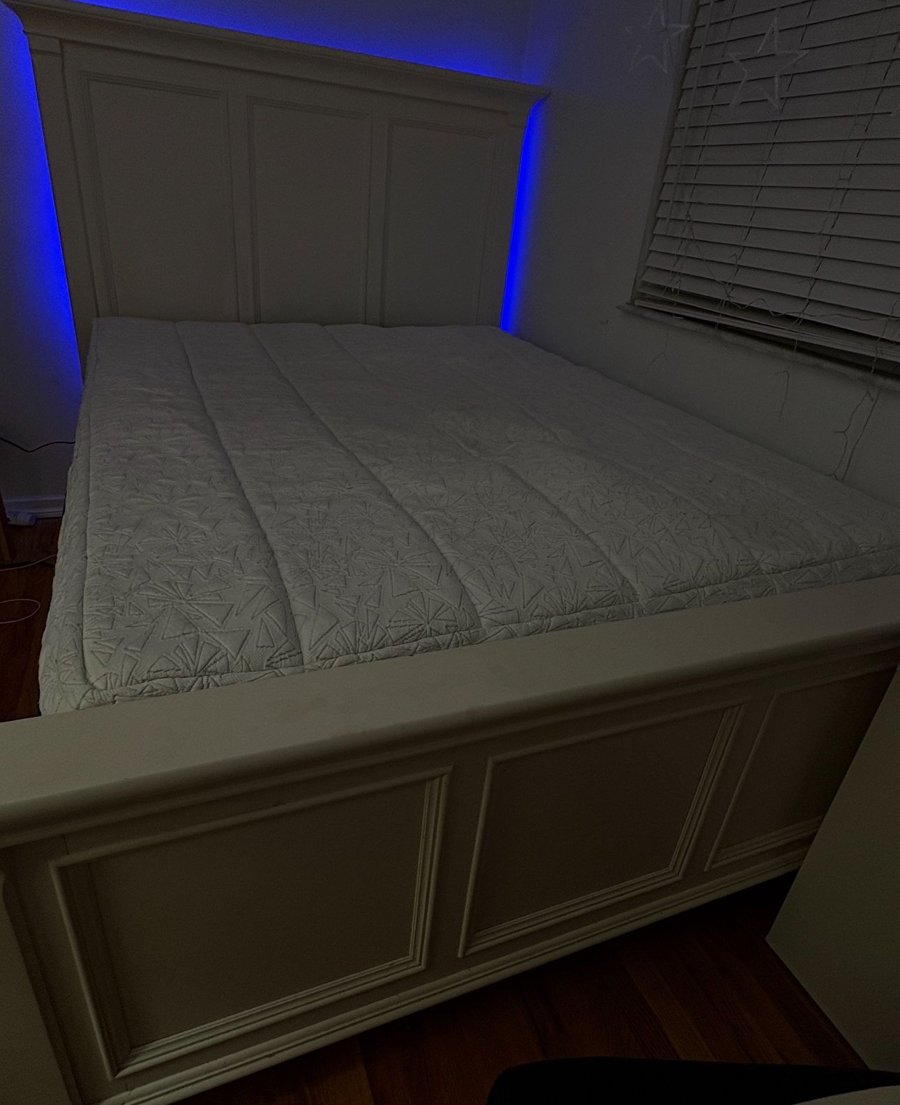 Bed Room Set (can be Sold Separate)
