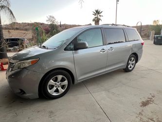 2016 Toyota Sienna