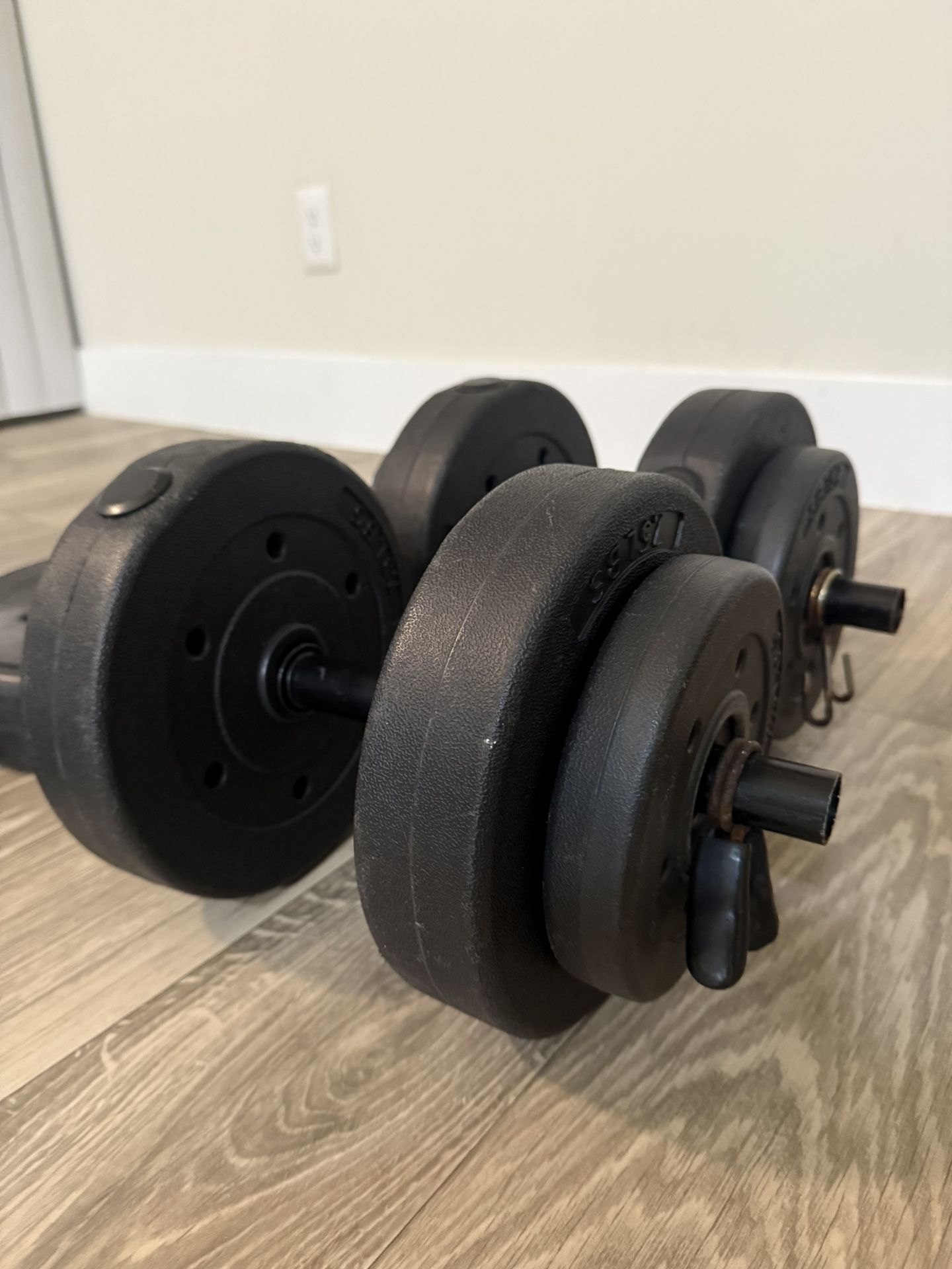halters/ plates