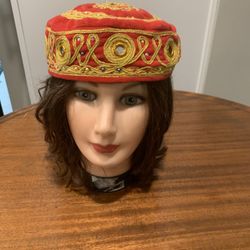 COOL VELVET HAT w/mirrors