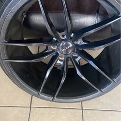 Staggered Wheels