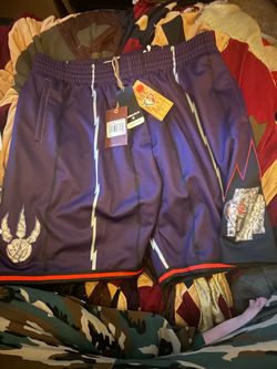 Toronto raptors Mitchell and ness shorts XL