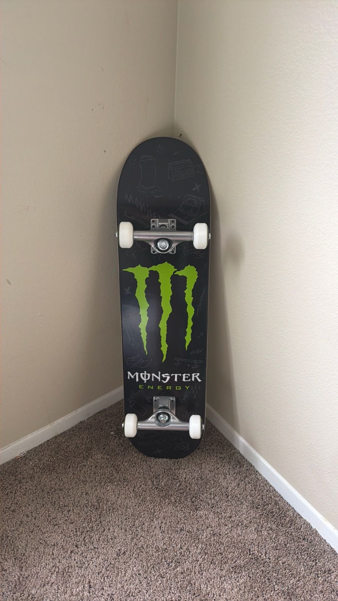 Monster skateboard