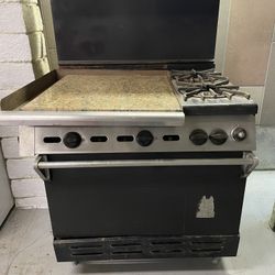 Wolf Gourmet Gas Stove 