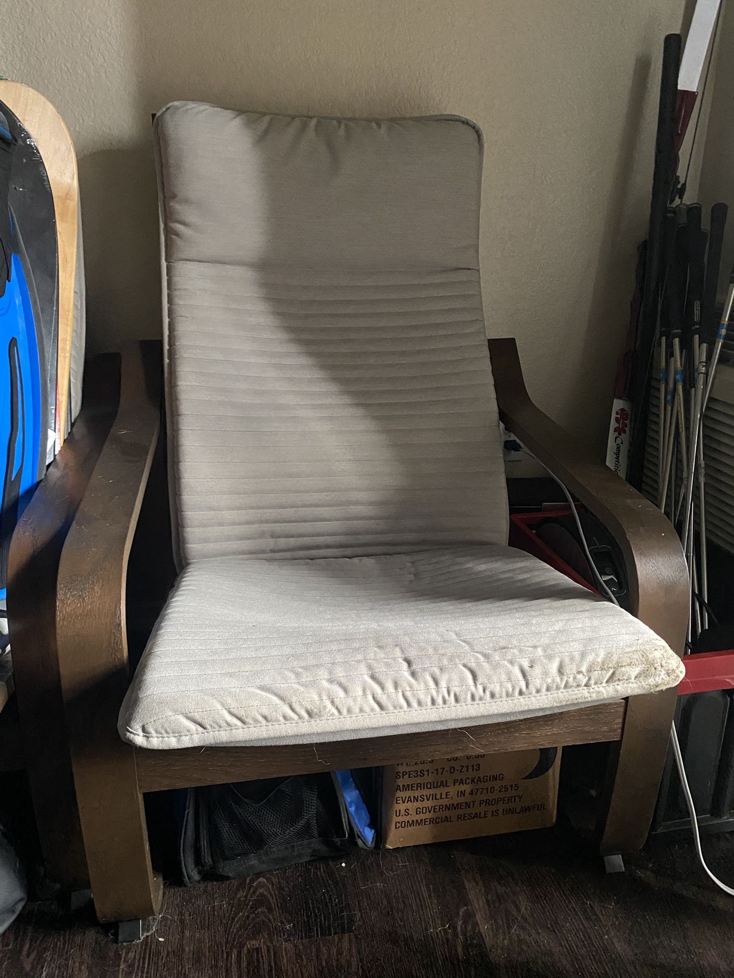 IKEA POÄNG Armchair, brown/Knisa light beige