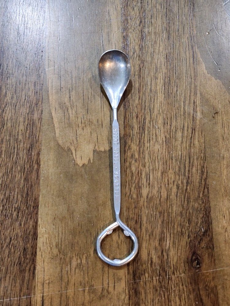 Souvenir Spoon Seattle WA Moore Hotel Free Swimming Pool Mementos Antique