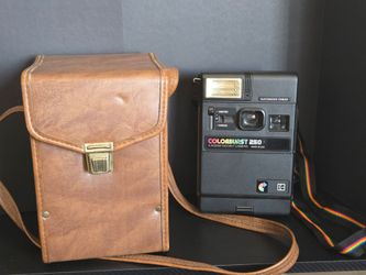 Vintage Kodak Colorburst 250 Instant Camera Polaroid w/Strap & Case UNTESTED