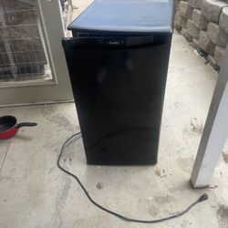 Danby Mini Fridge 