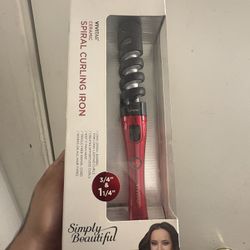 Simple Beauty Hair Curler Iron Brand New Never Used 15$