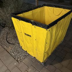 Global Industrial Rolling Linen Cart / Heavy Duty Laundry Bin