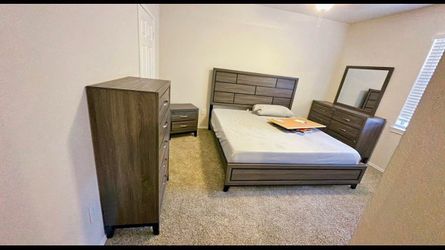 Brand new 5 pc bed set
