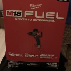 Milwaukee 2904-20 1/2” Hammer Drill/Driver