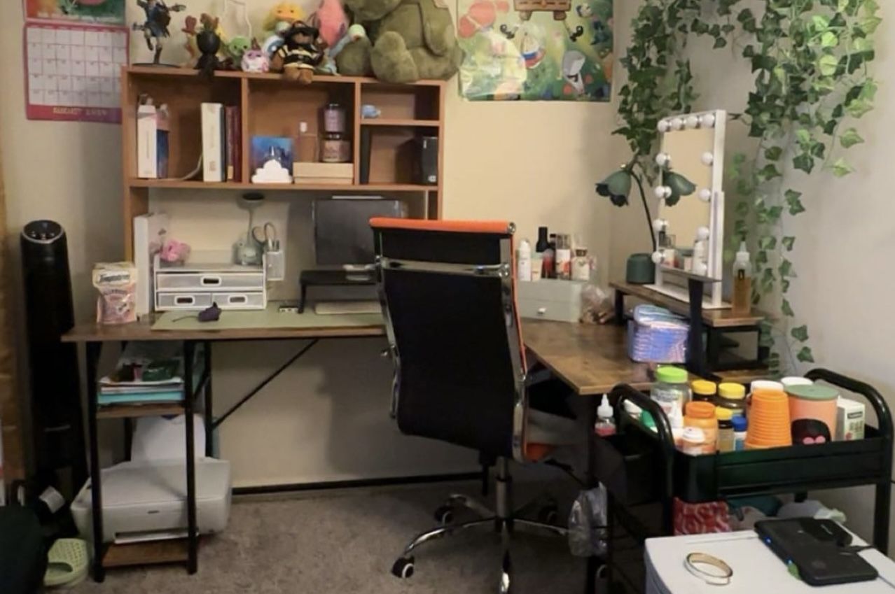 L Shaped Desk $80 OBO
