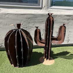2 Solid Cactus Art
