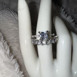 NEW Wedding Set with Rhinestones, size 7