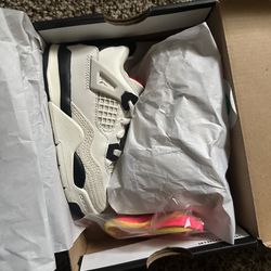 Air Jordan’s 4s ( toddler )