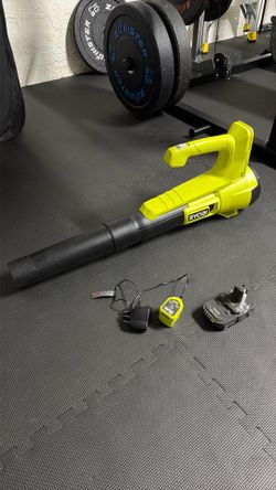 Ryobi ONE+ 18V Leaf Blower with Battery and Charger – 250 CFM