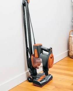 Vacuum cleaner (like new)