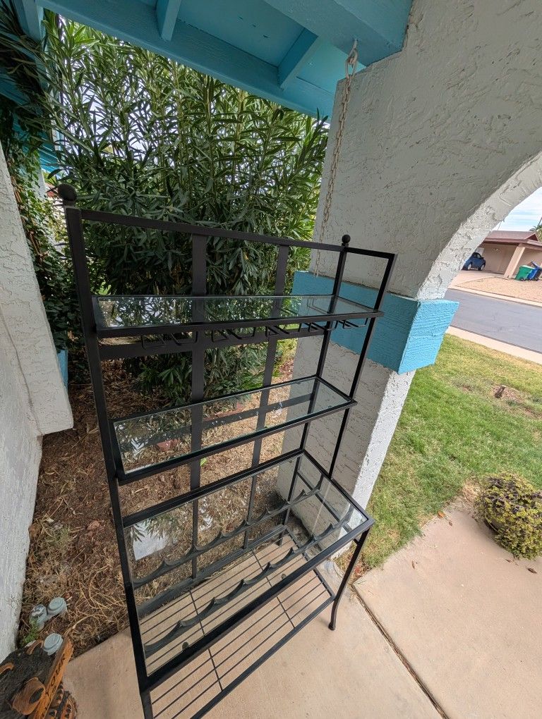 Metal/Glass Wine Rack And Shelves