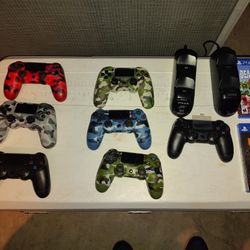7 Slightly Used  PS4 Wireless Controllers. W/ 2 Chargers. 