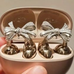 New Style Of Earphones. Limited Time Only. These Go Quickly Hurry!!!!!