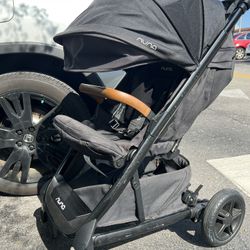 NUNA TAVO NEXXT STROLLER **Pouch And 2 Cupholders Included***