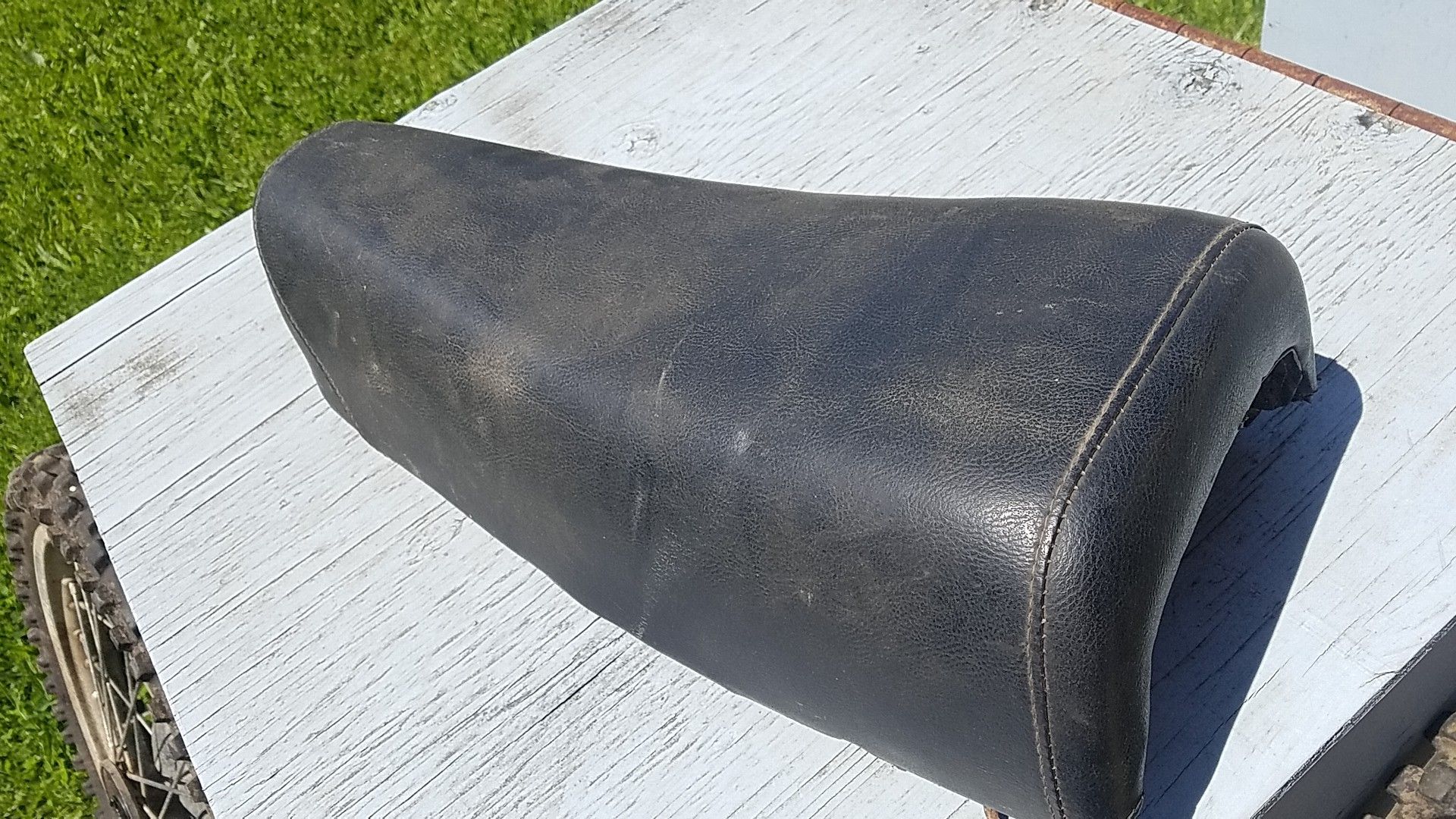 Vintage Suzuki TM RM 100 125 250 seat