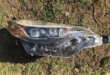 2017-2019 TOYOTA COROLLA DUAL PROJECTOR RIGHT SIDE OEM READ DESCRIPTION