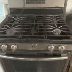 Gas stove