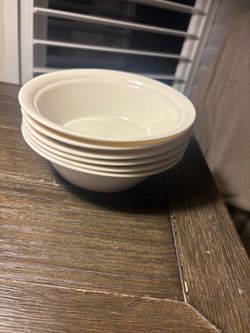 White 7” Corelle cereal bowls