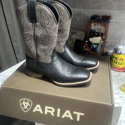 ARIAT Boots 