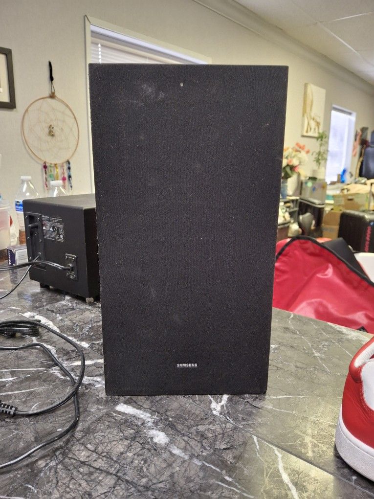 Samsung PS-WB75B wireless subwoofer