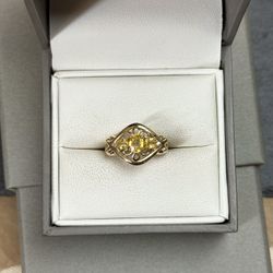 10K Yellow Gold Citrine Ring