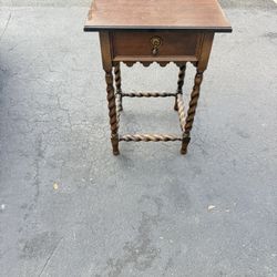 Vintage Solid Wood Side Table / Nightstand – Barley Twist Legs