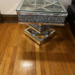 3 Piece End Table Set 