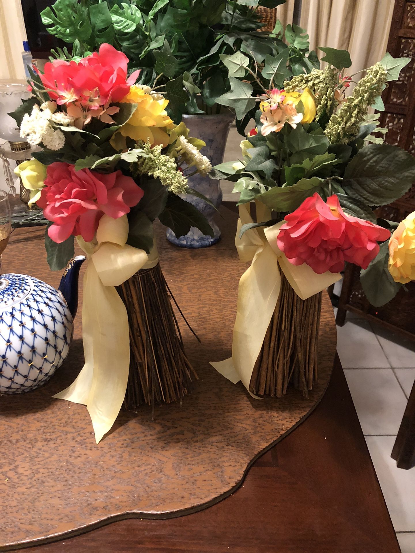 Set Of Two Artificial Flowers Bouquets For Any Spaces