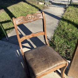 Vintage Rocking Chair 