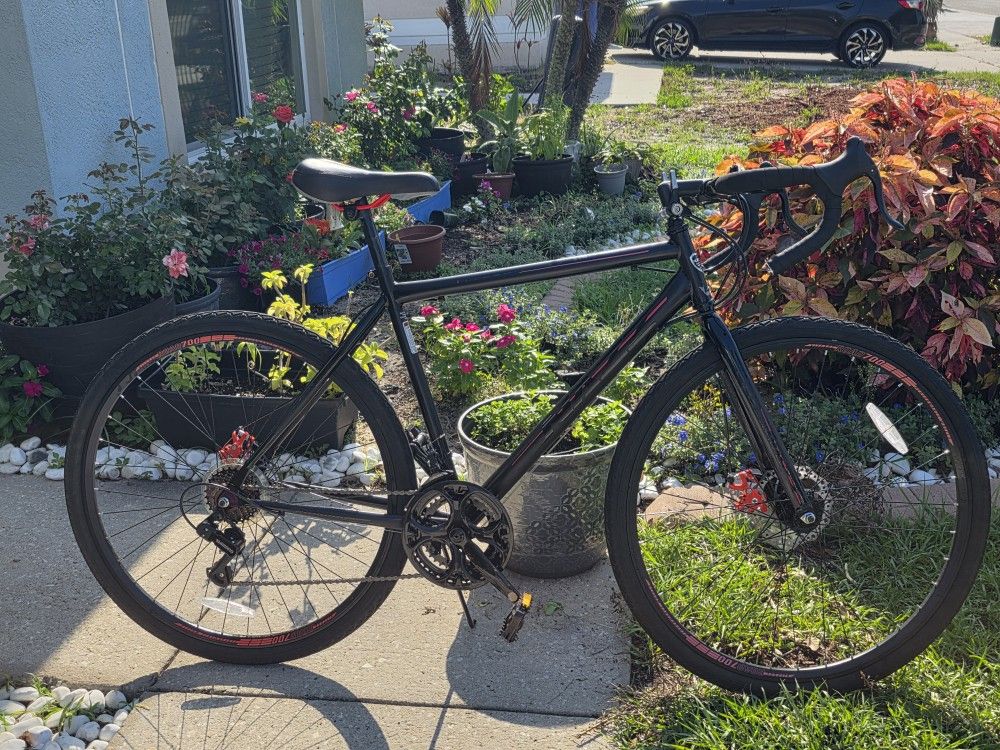 New Kent Nazz 700c Road Gravel Bike