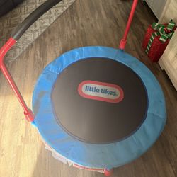Lil Tikes Trampoline 