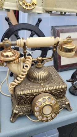 Antique phone
