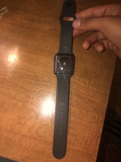 44MM Series 4 Apple Watch