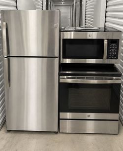 Combo GE Stove , fridge And Microwave 30 Inch . Price Including Delivery
