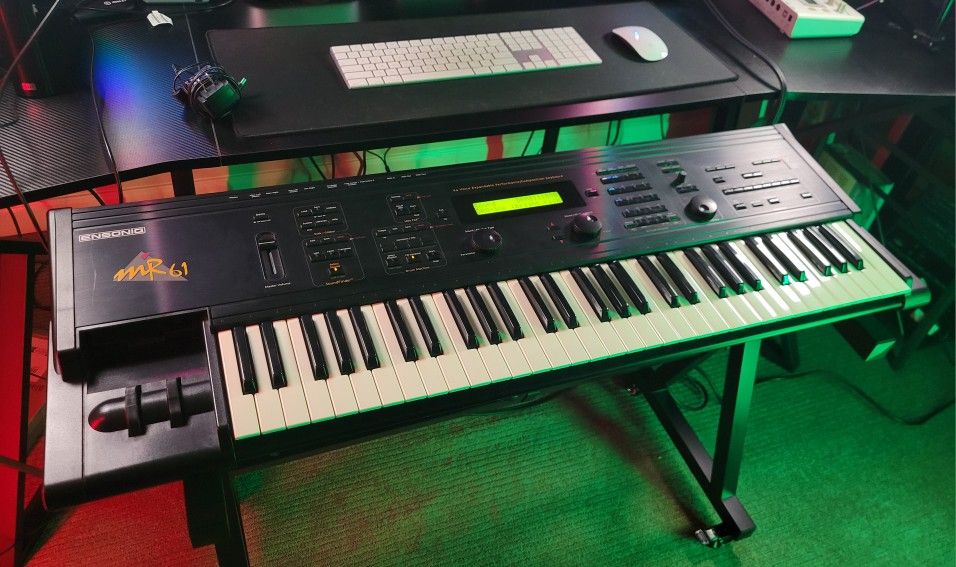 Ensoniq MR 61 Workstation Synthesizer