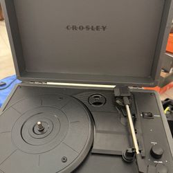 Crosley Record Player Model: CR8005D-SG